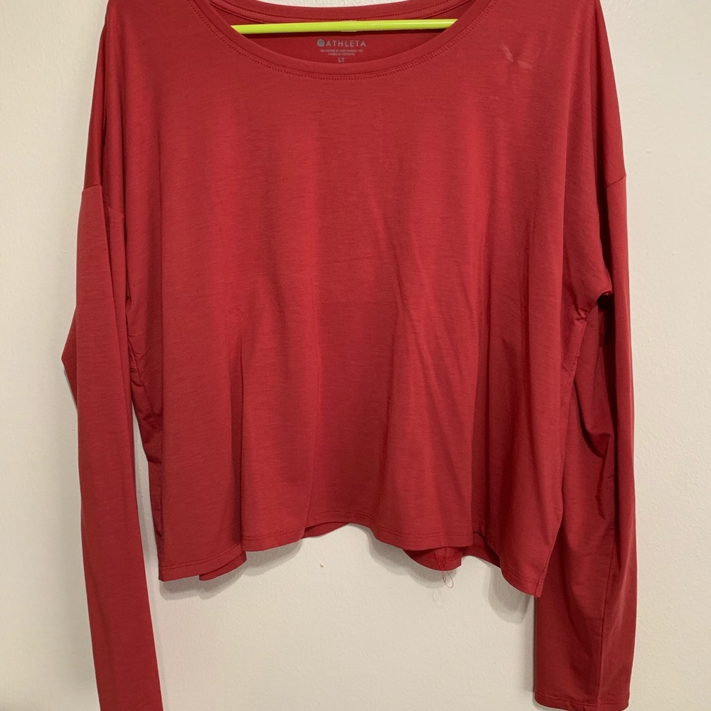 Athleta long sleeved tee NWOT